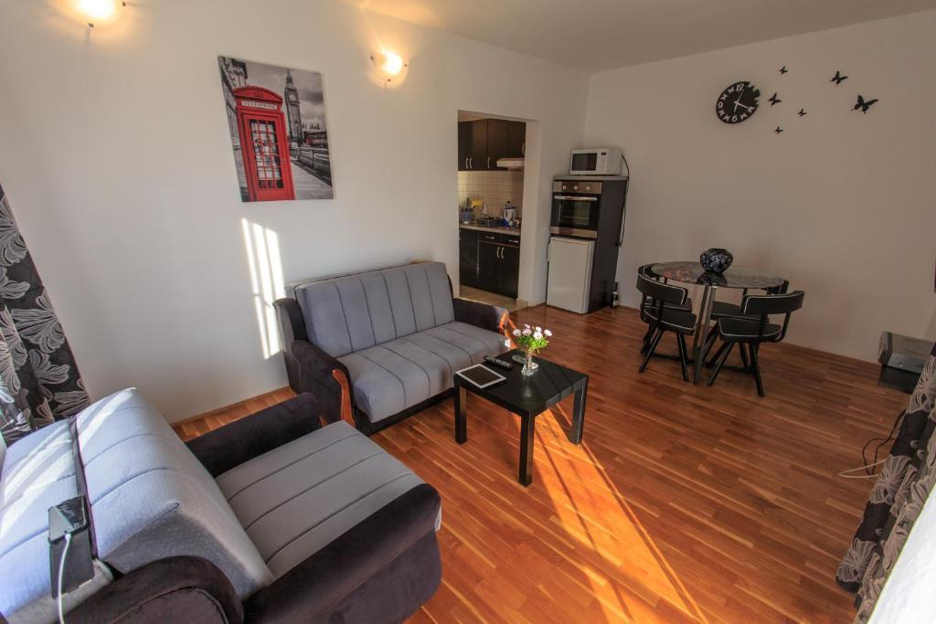 Nica Apartment Sveti Stefan