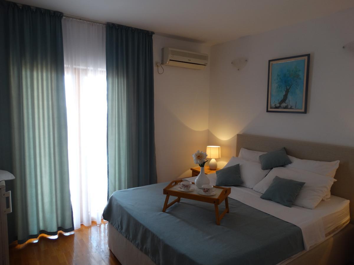 Apartment Nica *